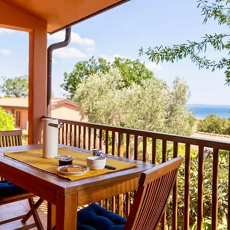 Isa - With Pool And Private In Just 500 Mt From The Таламоне